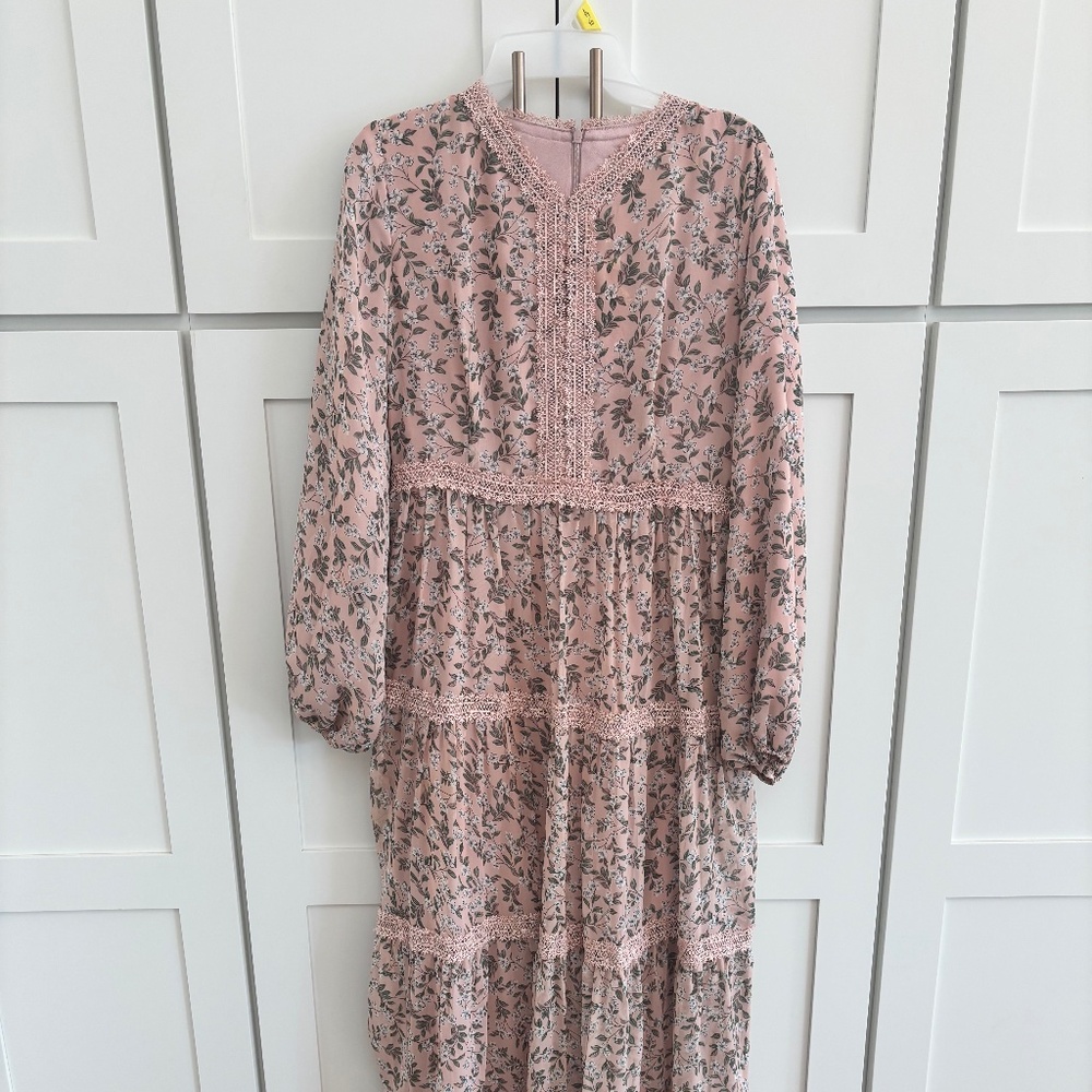 Dainty Jewell Dress